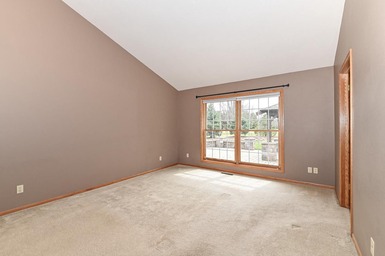 S78W15391 Foxtail CIRCLE