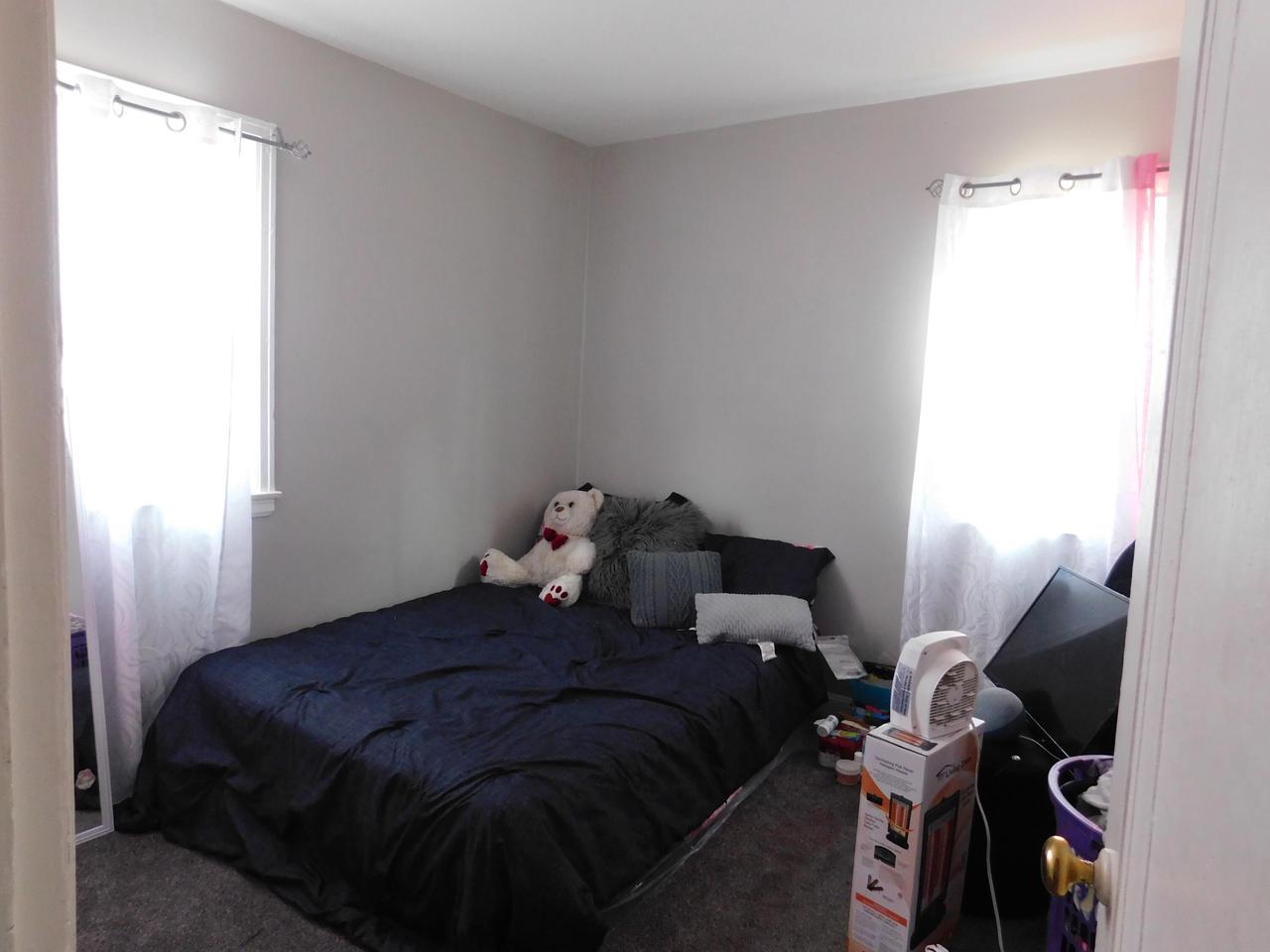 4122 West Roosevelt DRIVE