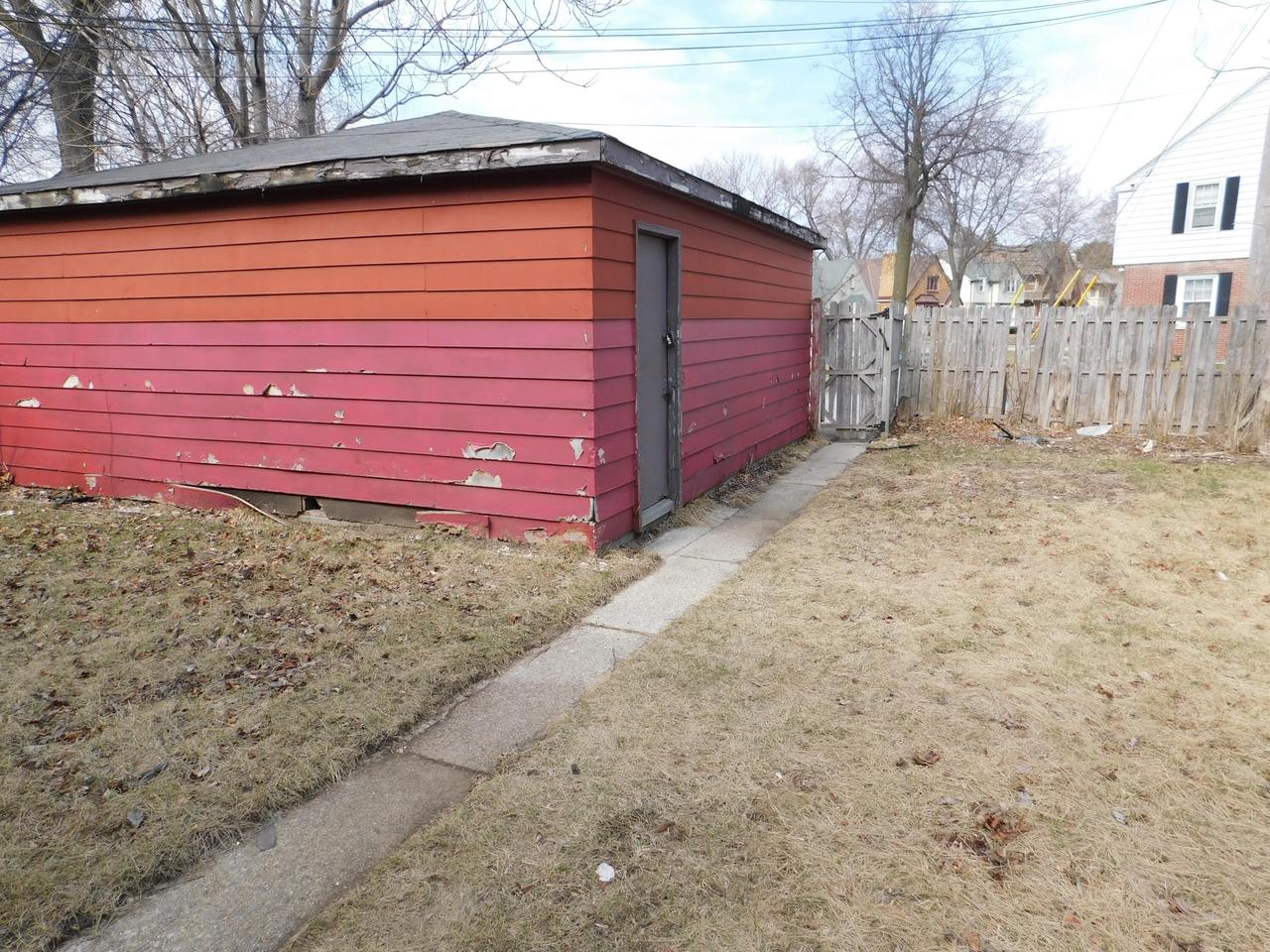 4122 West Roosevelt DRIVE