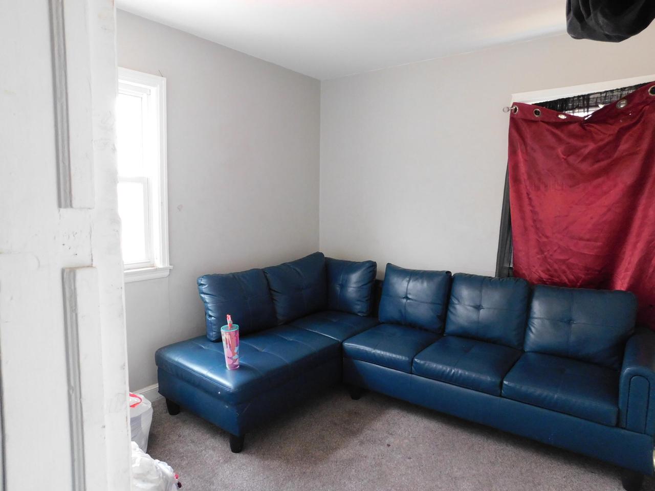 4122 West Roosevelt DRIVE