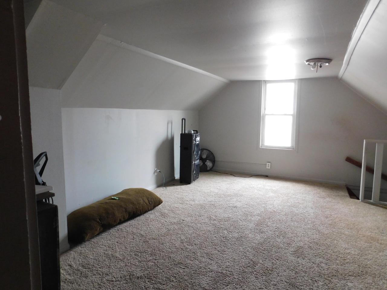 4046 North 6th STREET