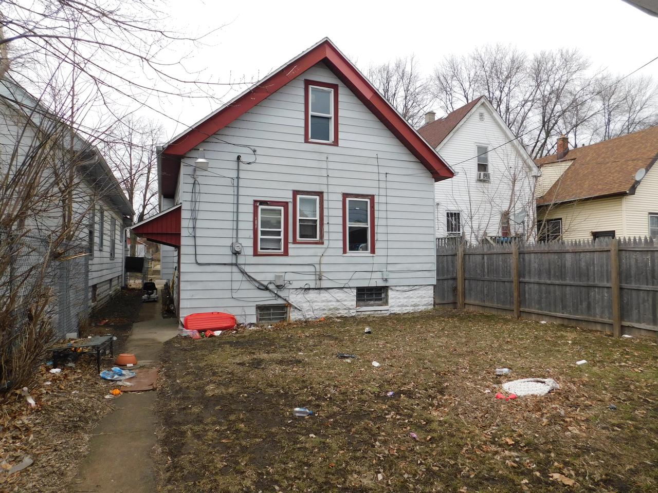 4046 North 6th STREET