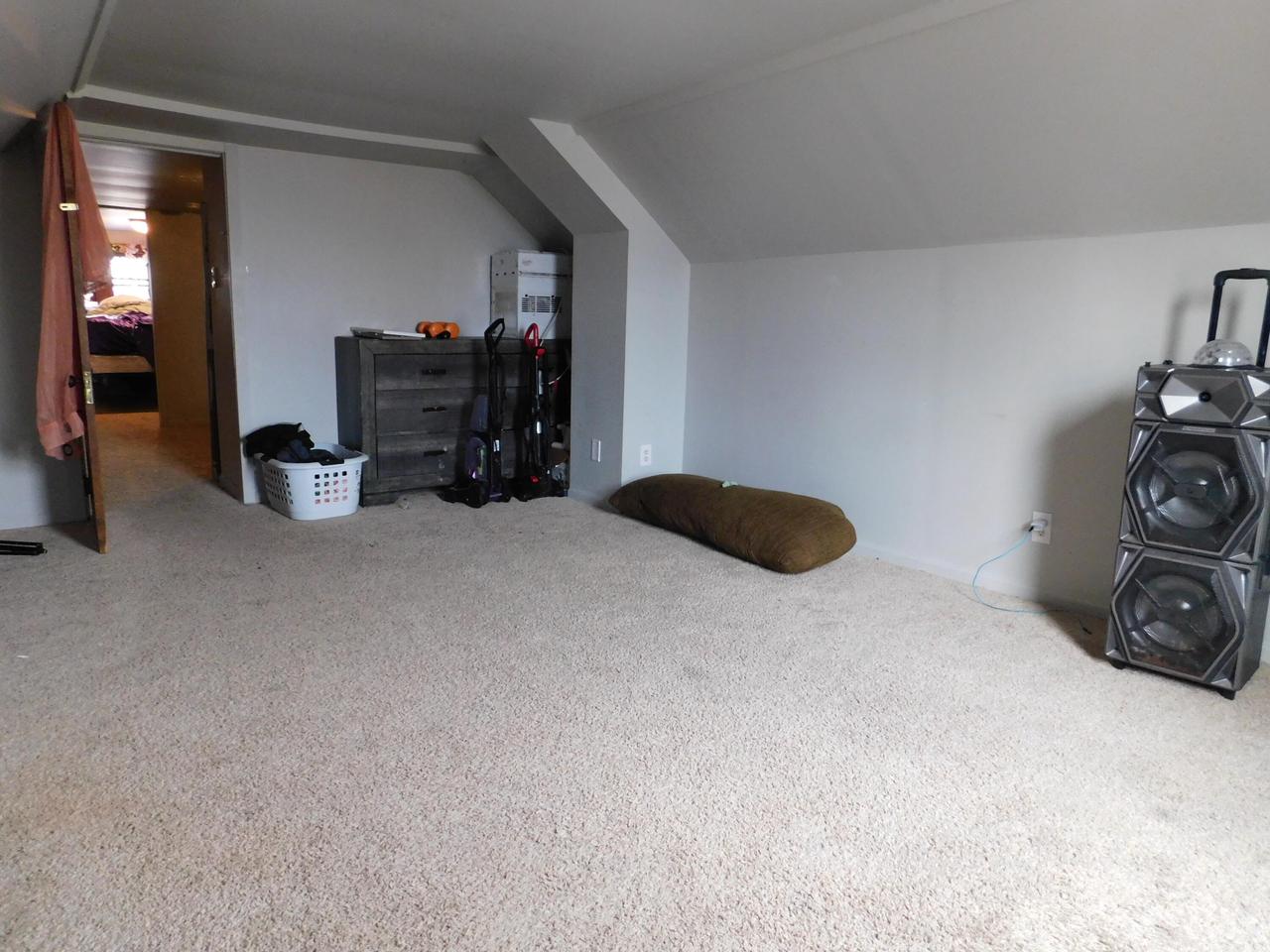 4046 North 6th STREET