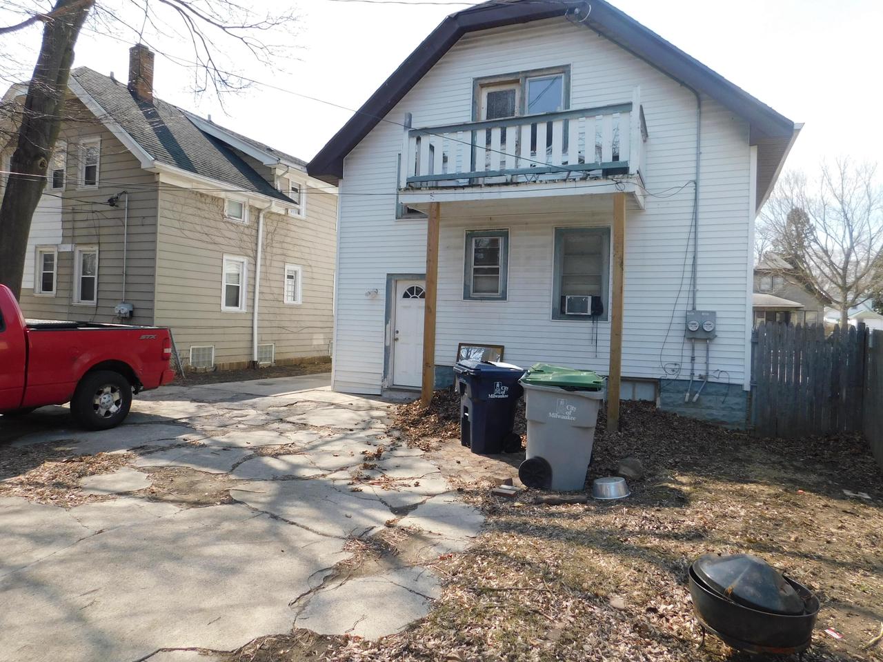 3616 North Vel R Phillips AVENUE