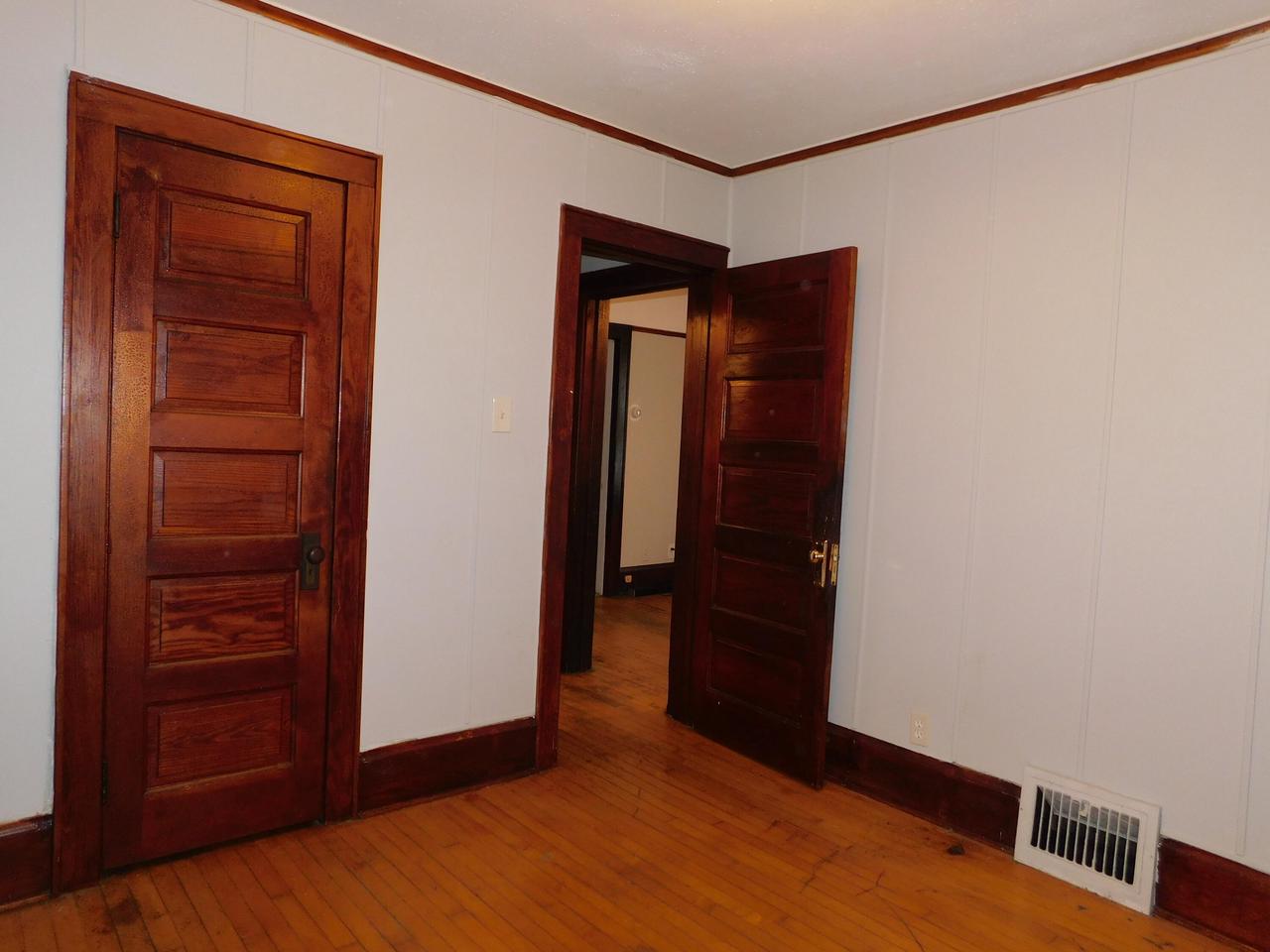 4058 North 7th STREET