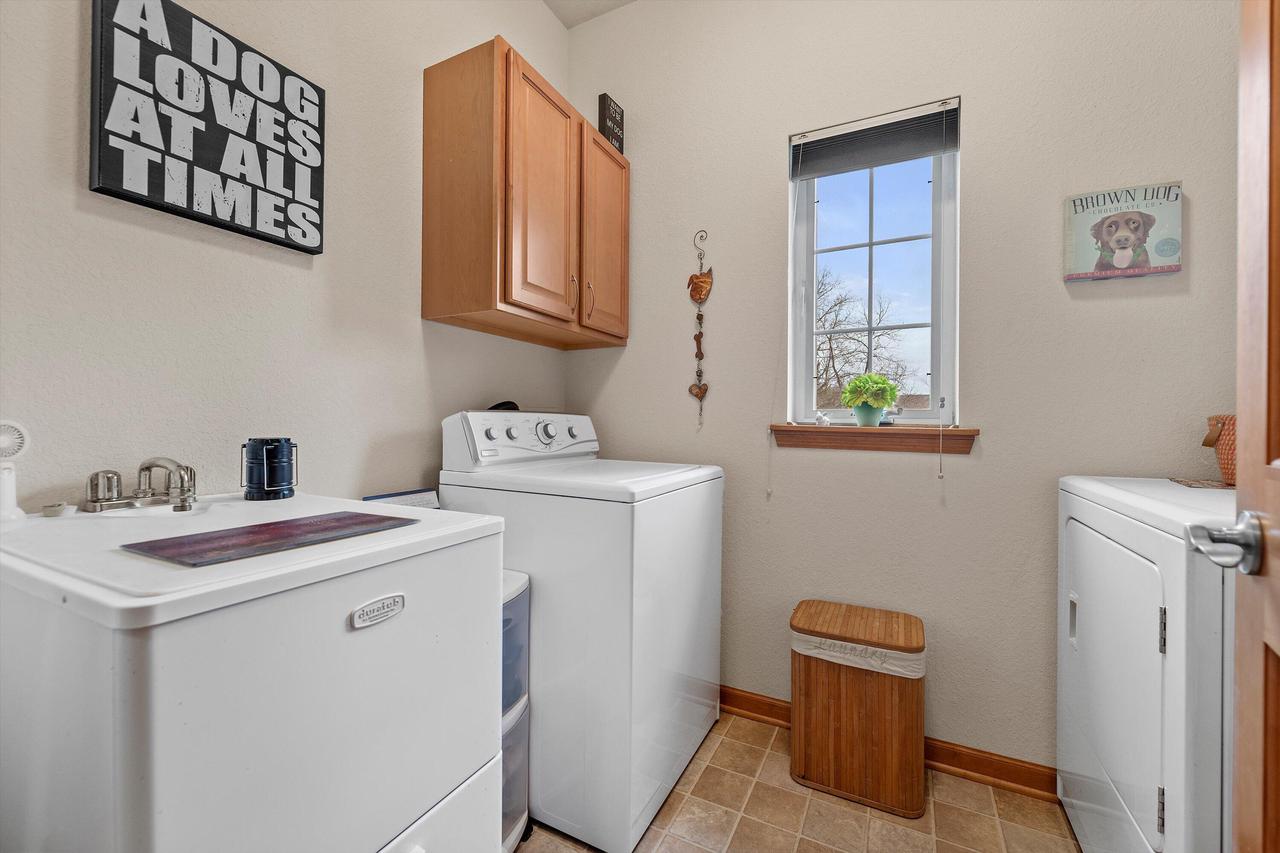 1925 West Virginia PLACE