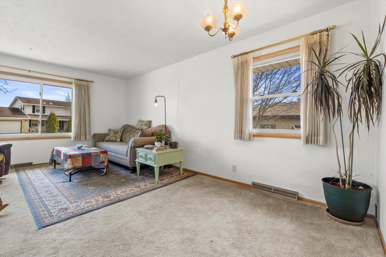 8131 North Joseph AVENUE