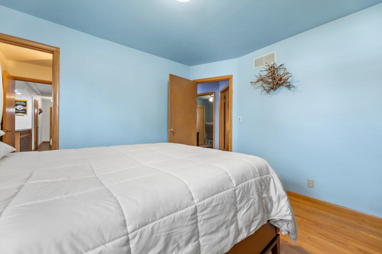 8131 North Joseph AVENUE