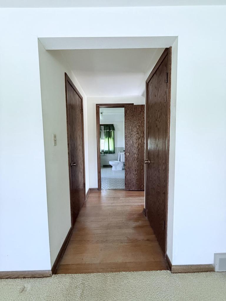 1141 West Acacia ROAD