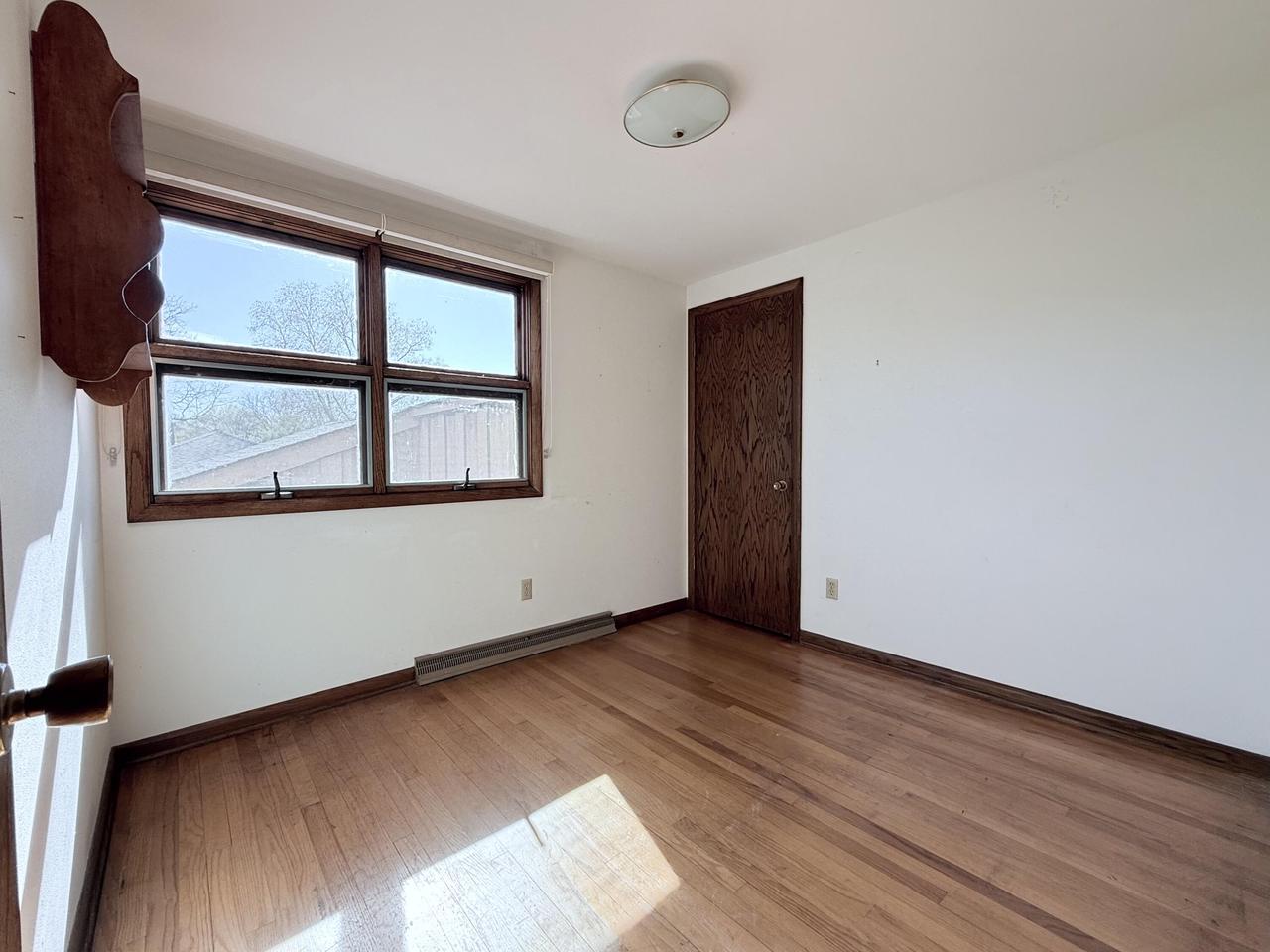 1141 West Acacia ROAD