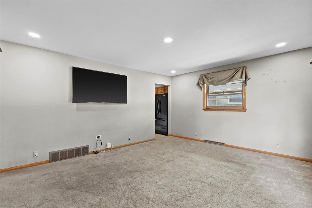 4170 South 67th STREET