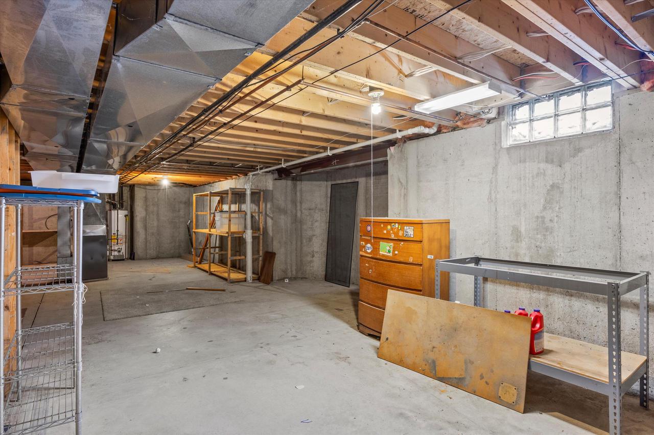 3562 West Jerelin DRIVE