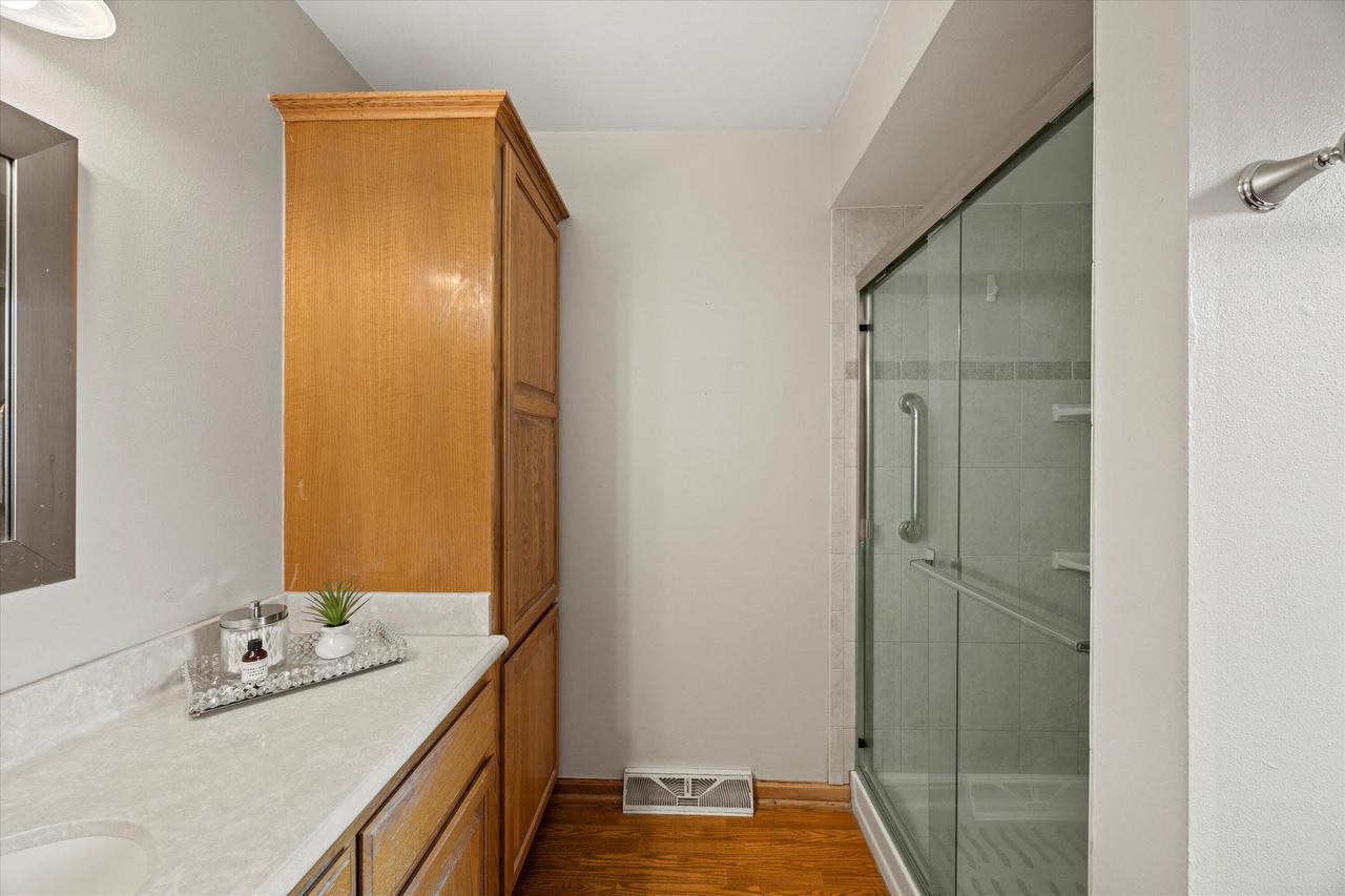 3562 West Jerelin DRIVE