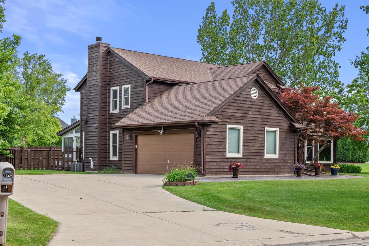 3562 West Jerelin DRIVE