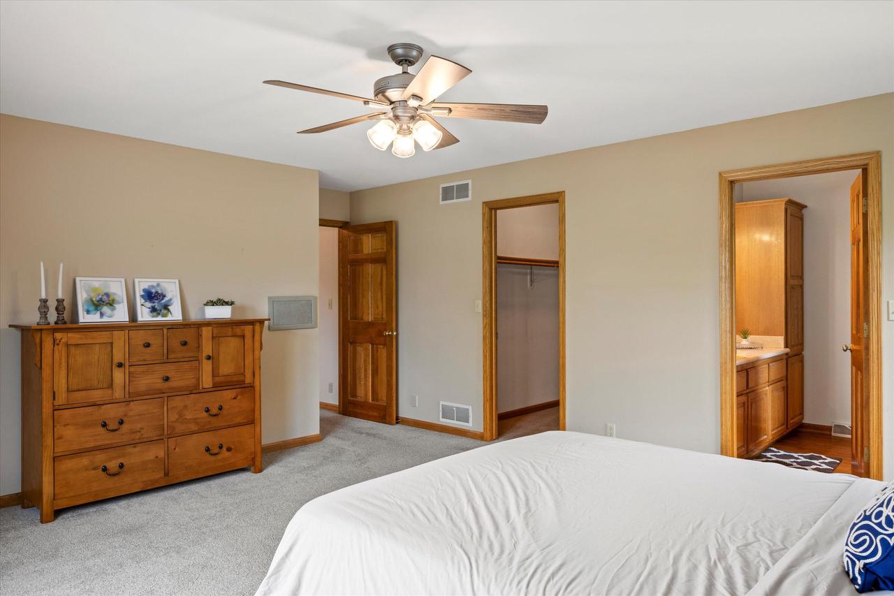 3562 West Jerelin DRIVE