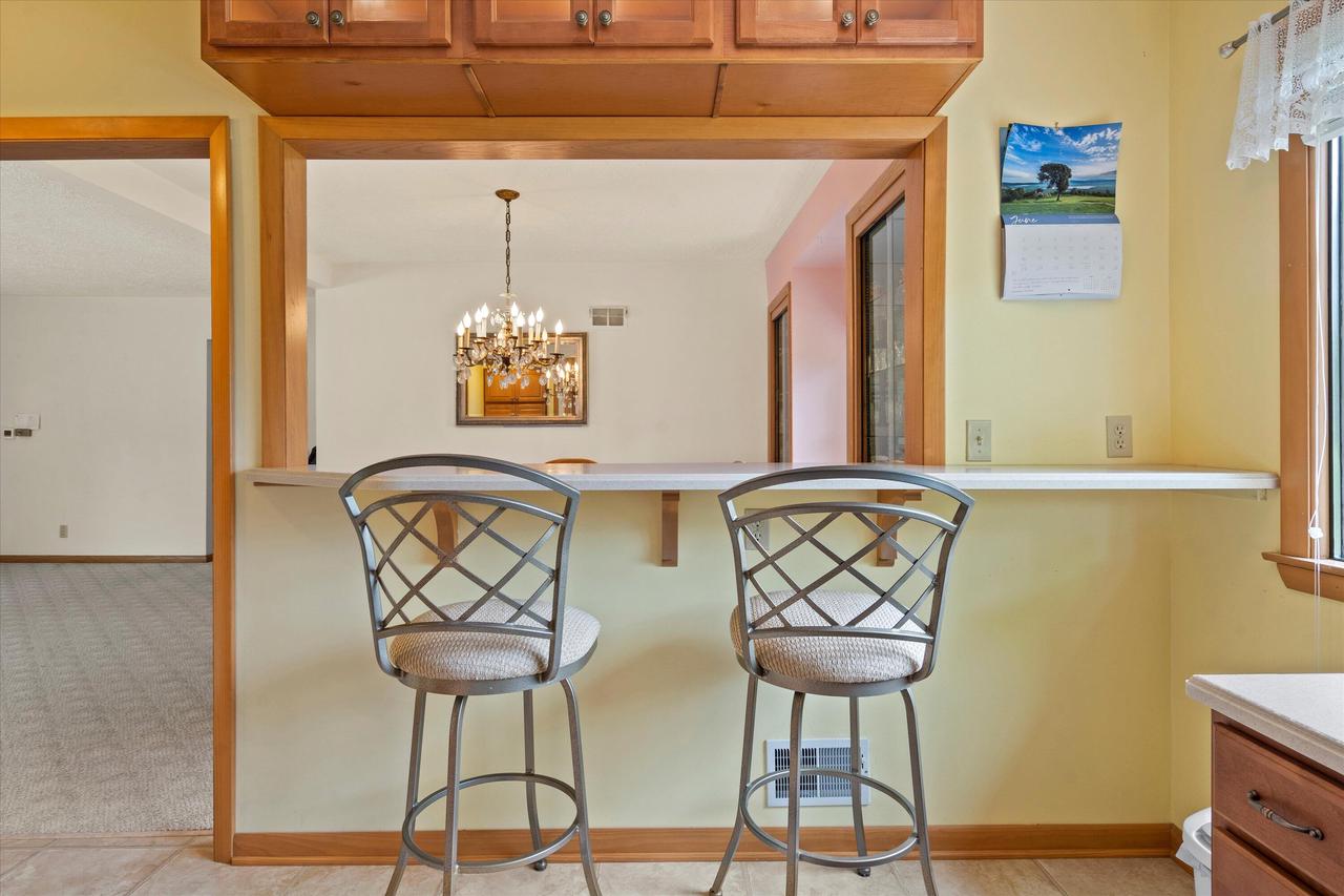 9911 West Argonne DRIVE