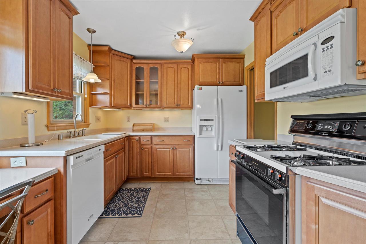 9911 West Argonne DRIVE