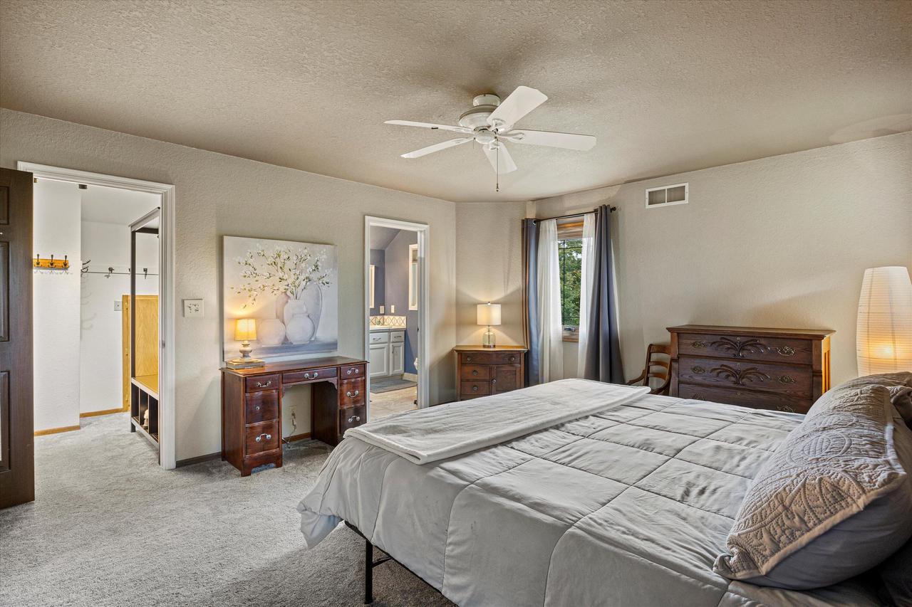 S74W14933 Woods ROAD