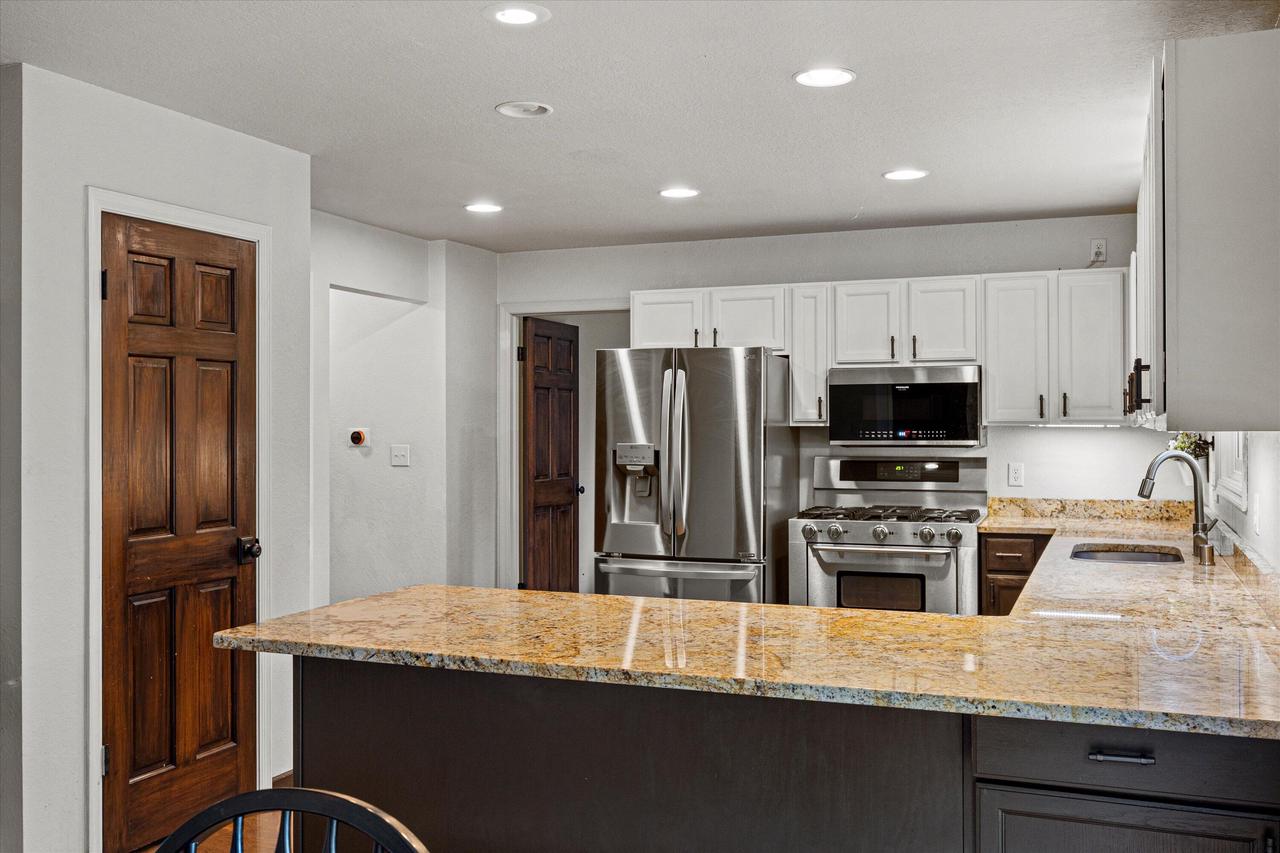 S74W14933 Woods ROAD