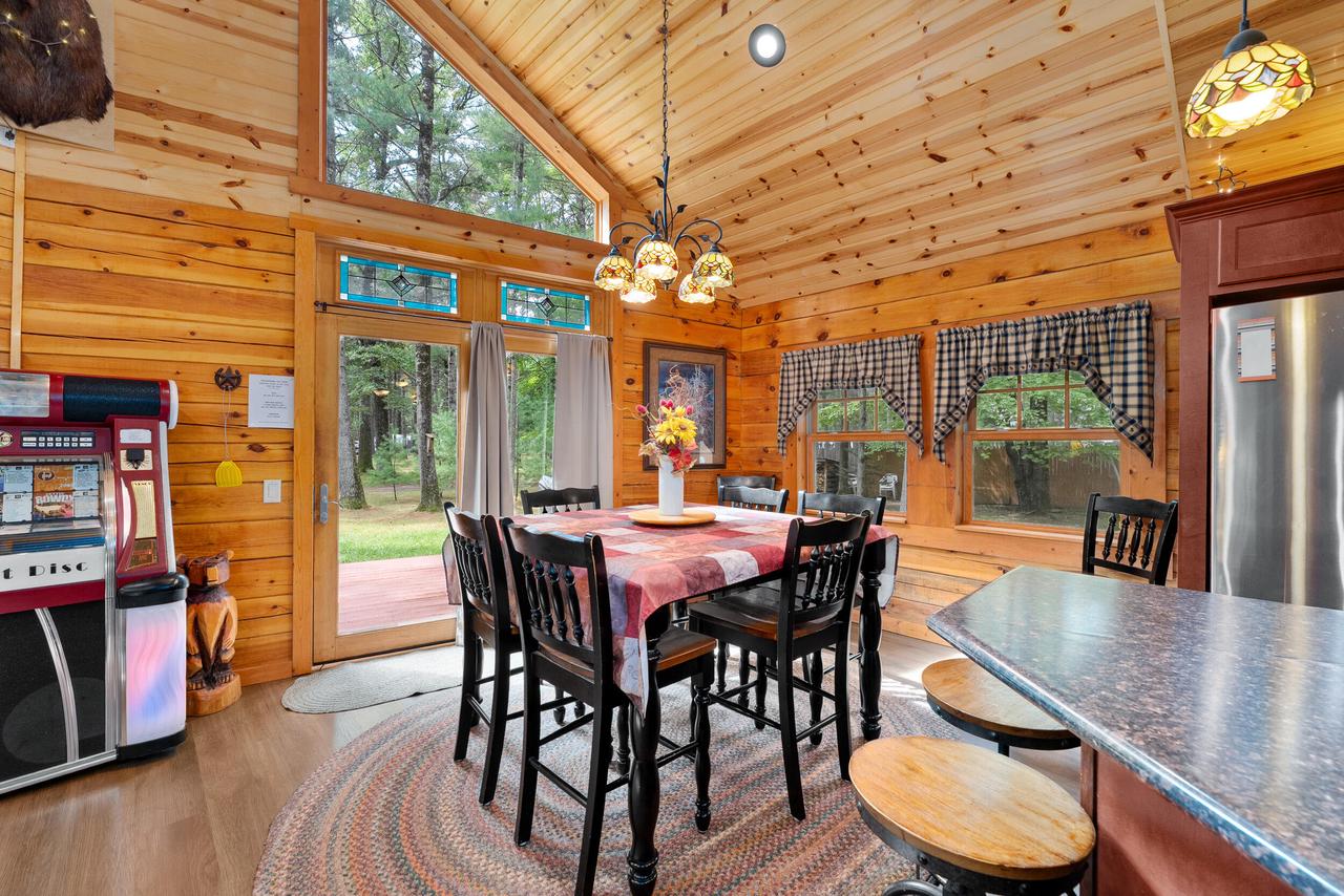 N9517 Thunderbird LANE