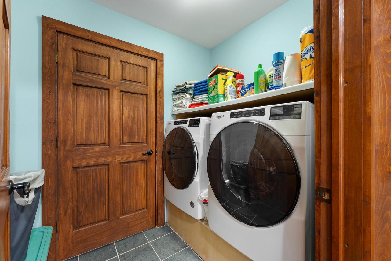 N9517 Thunderbird LANE