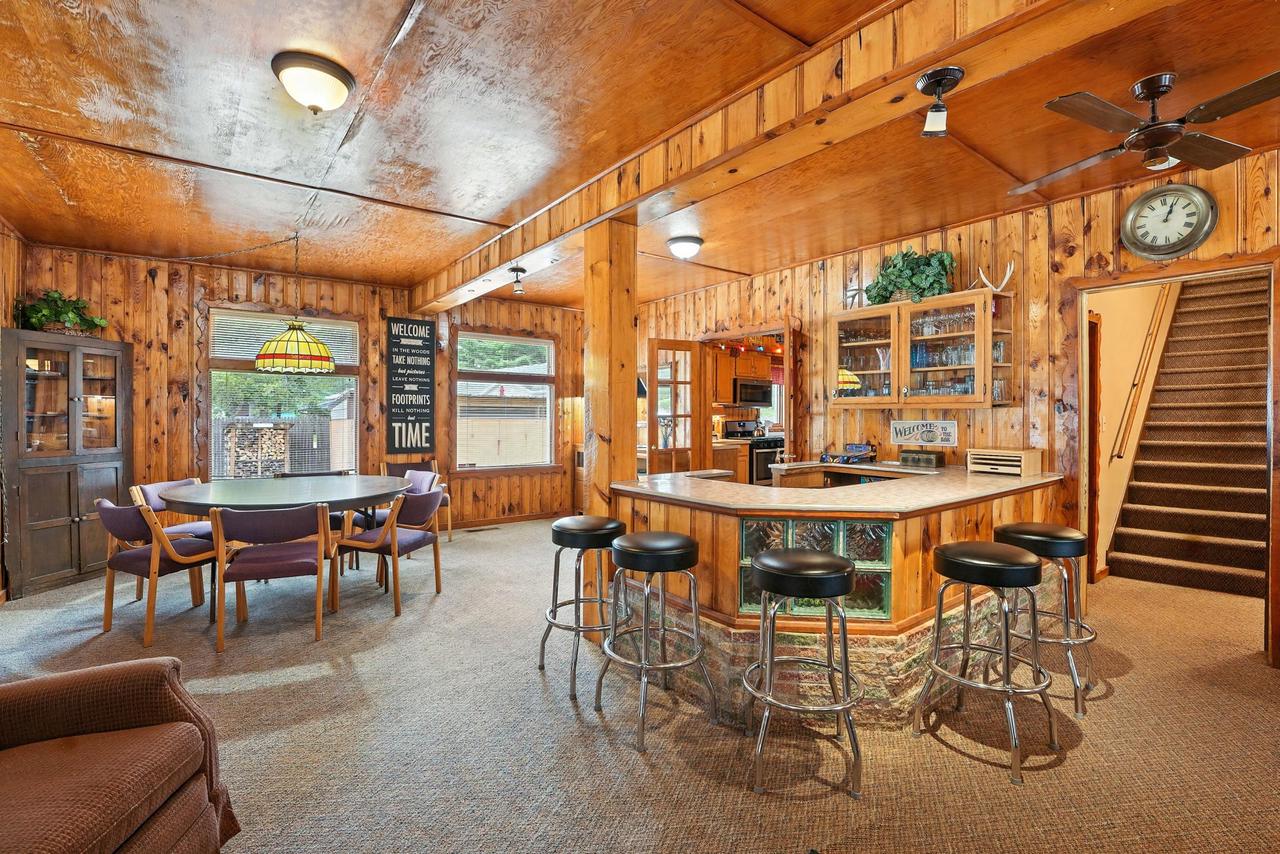 N9517 Thunderbird LANE