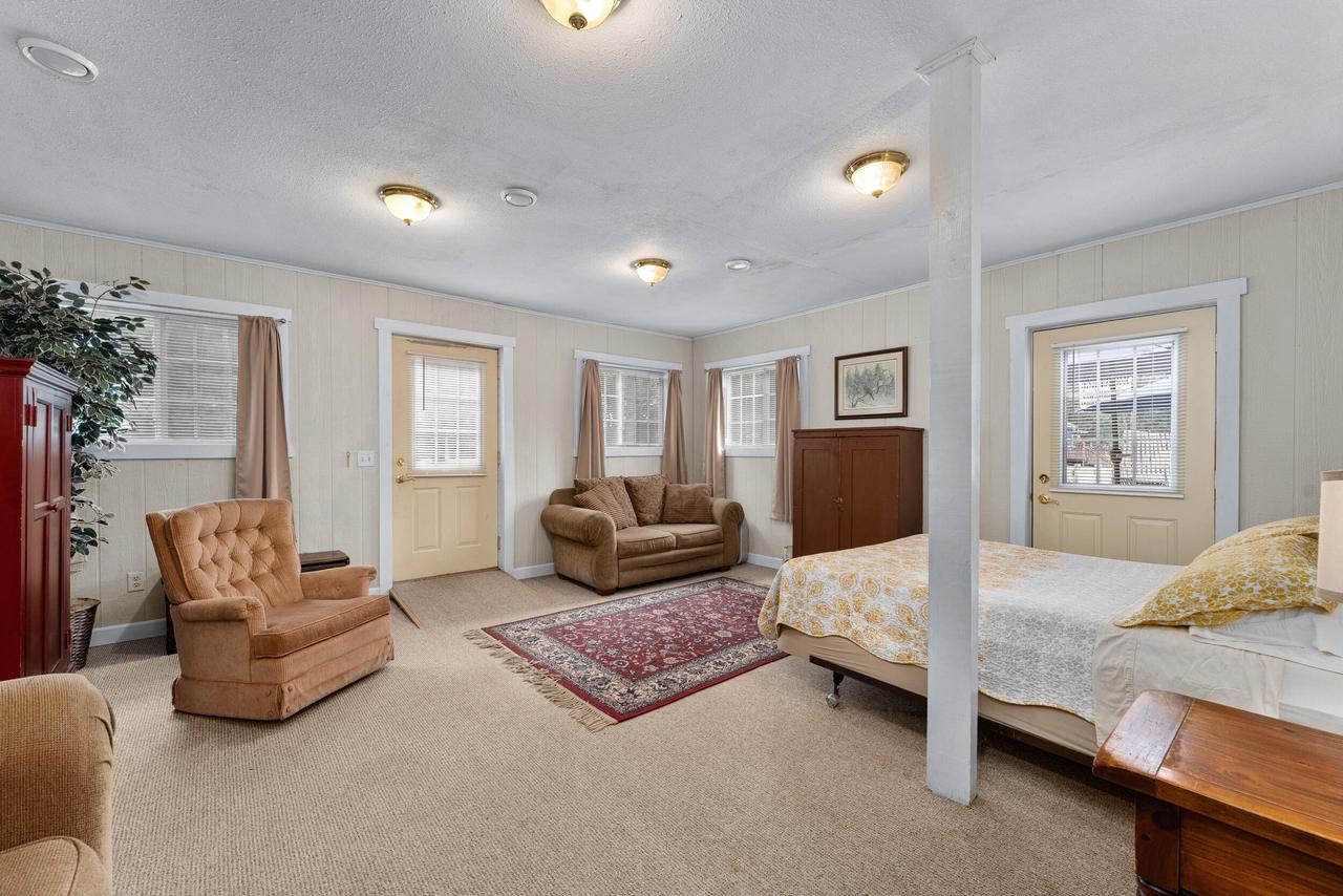 N9517 Thunderbird LANE