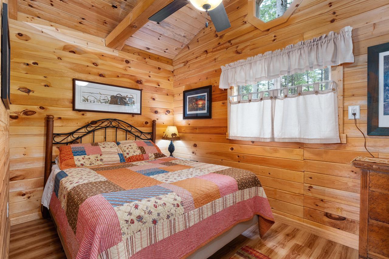 N9517 Thunderbird LANE