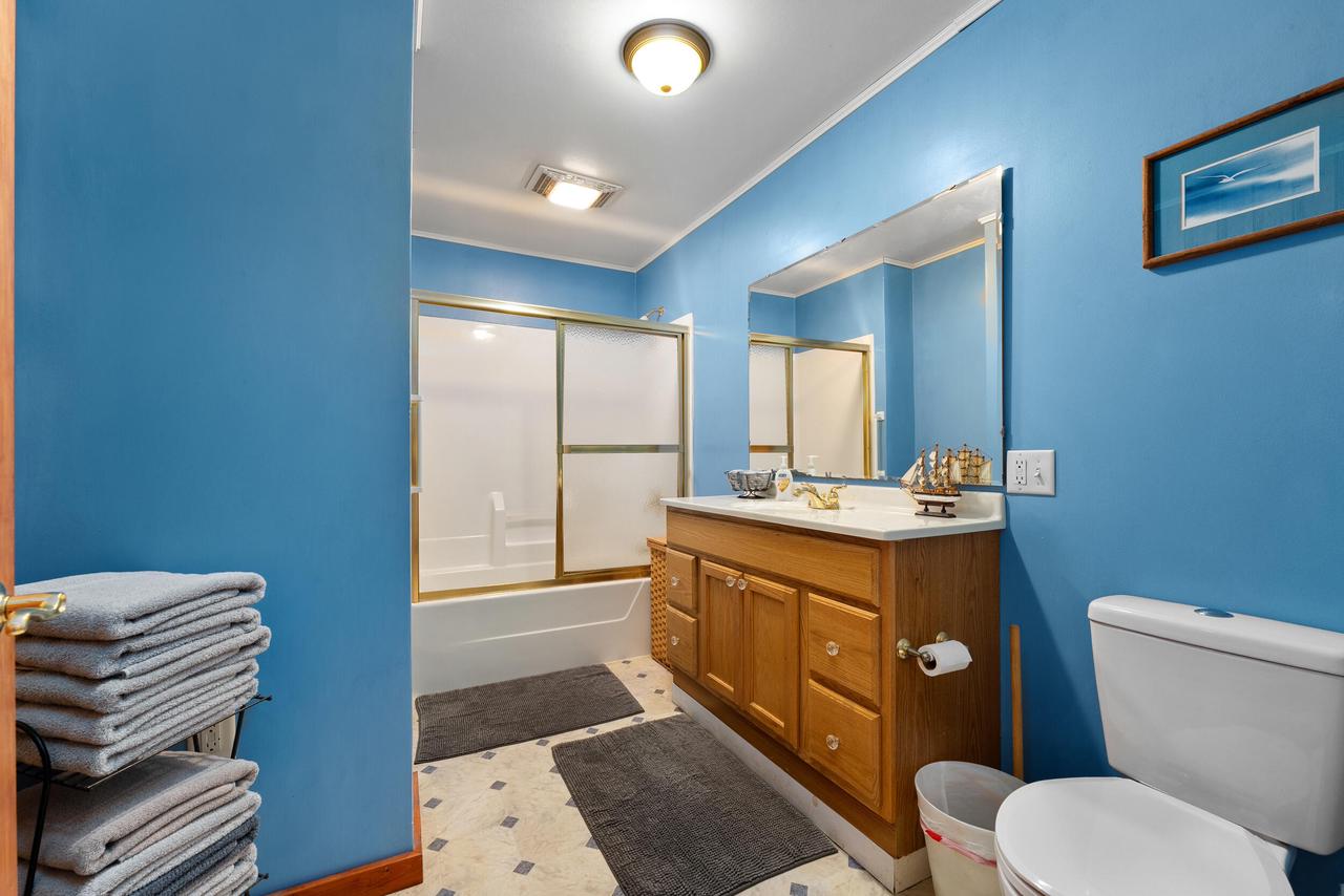 N9517 Thunderbird LANE