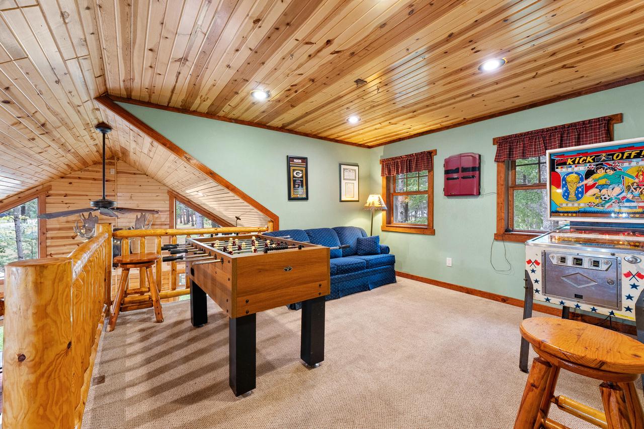 N9517 Thunderbird LANE