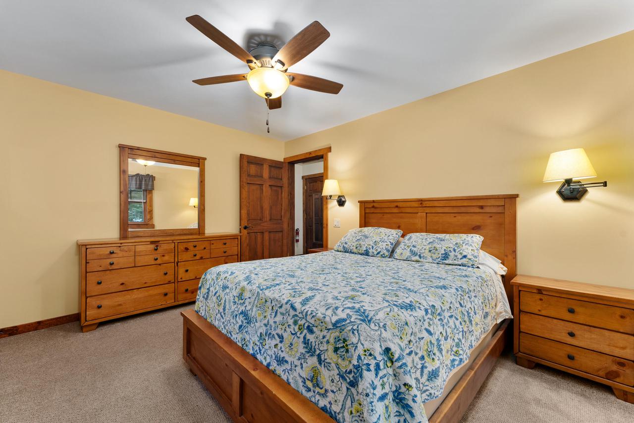 N9517 Thunderbird LANE