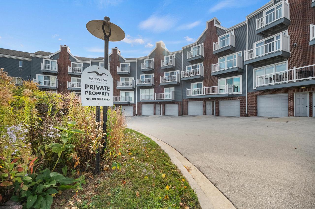 2702 South Shore DRIVE B