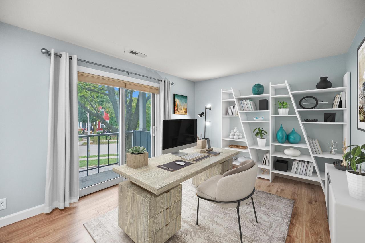 2702 South Shore DRIVE B