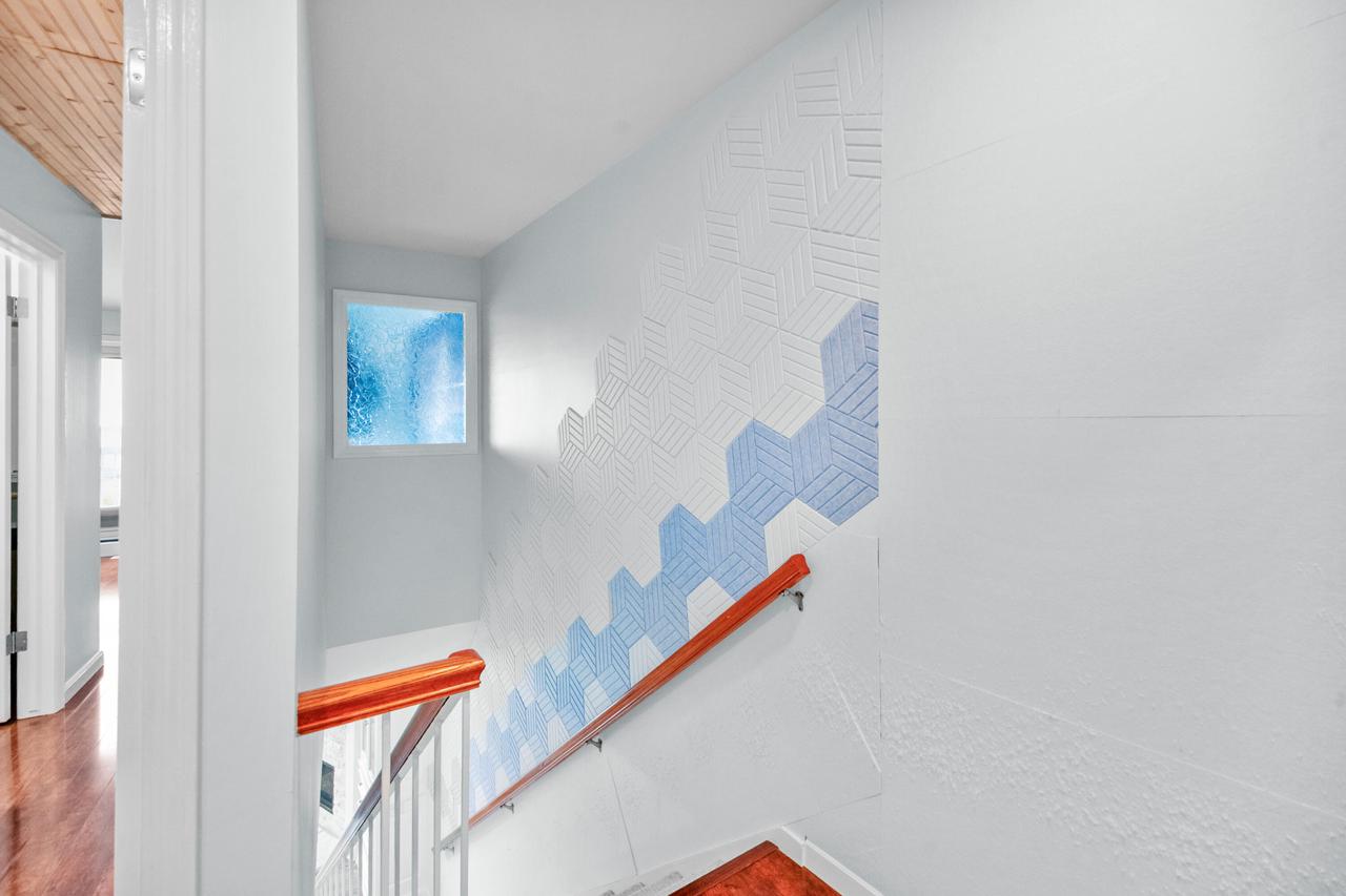 2702 South Shore DRIVE B