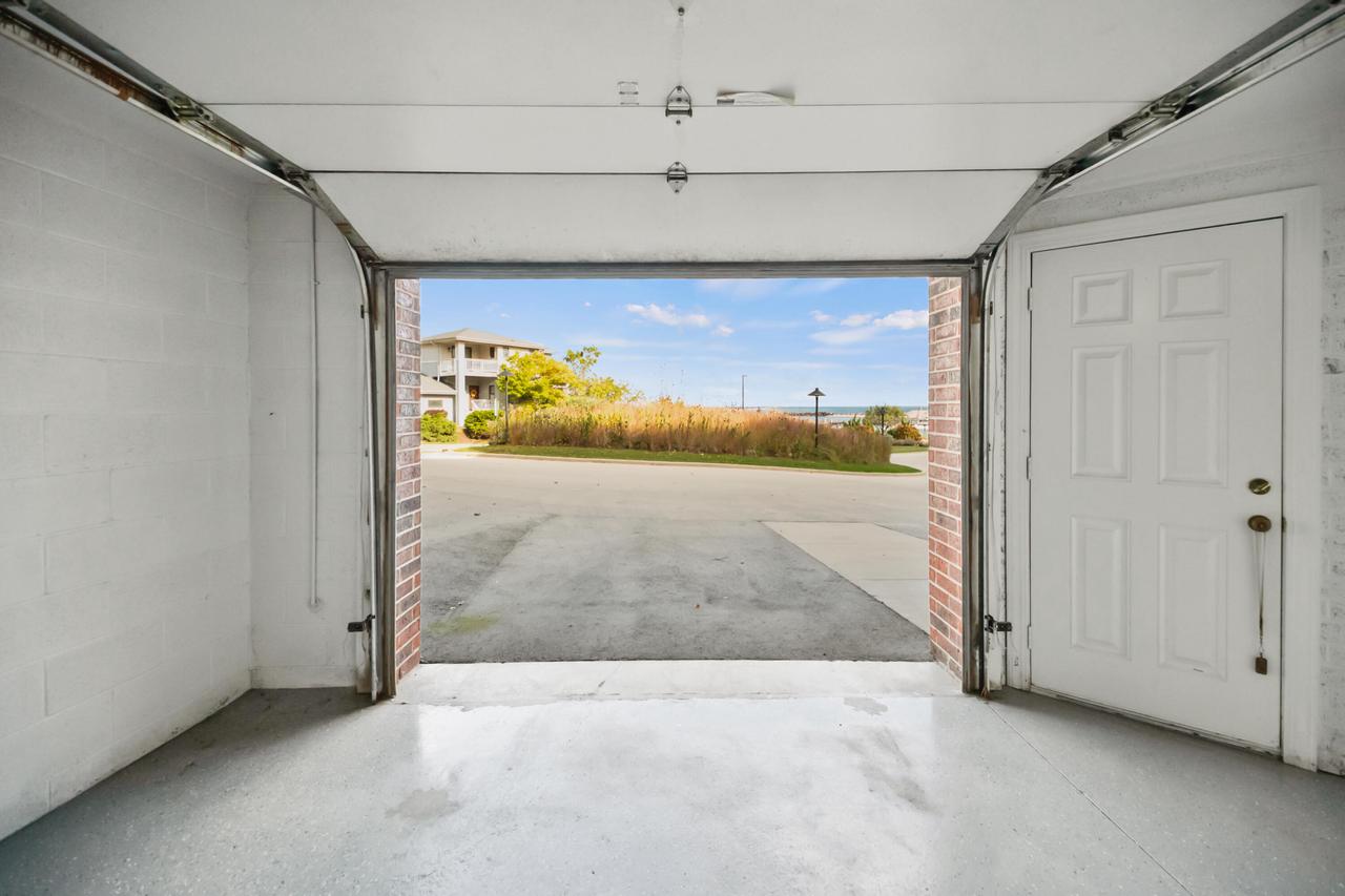 2702 South Shore DRIVE B