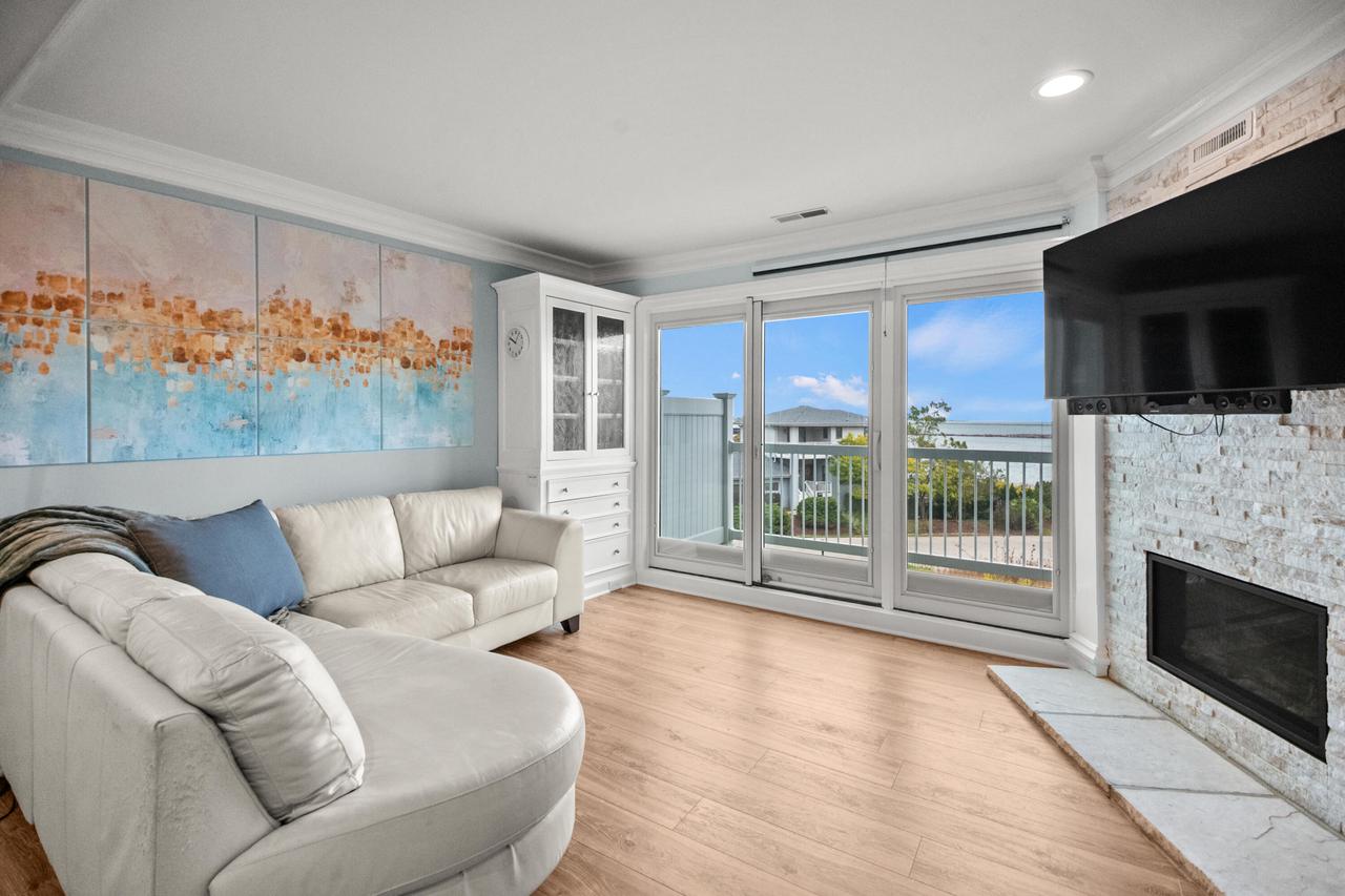 2702 South Shore DRIVE B