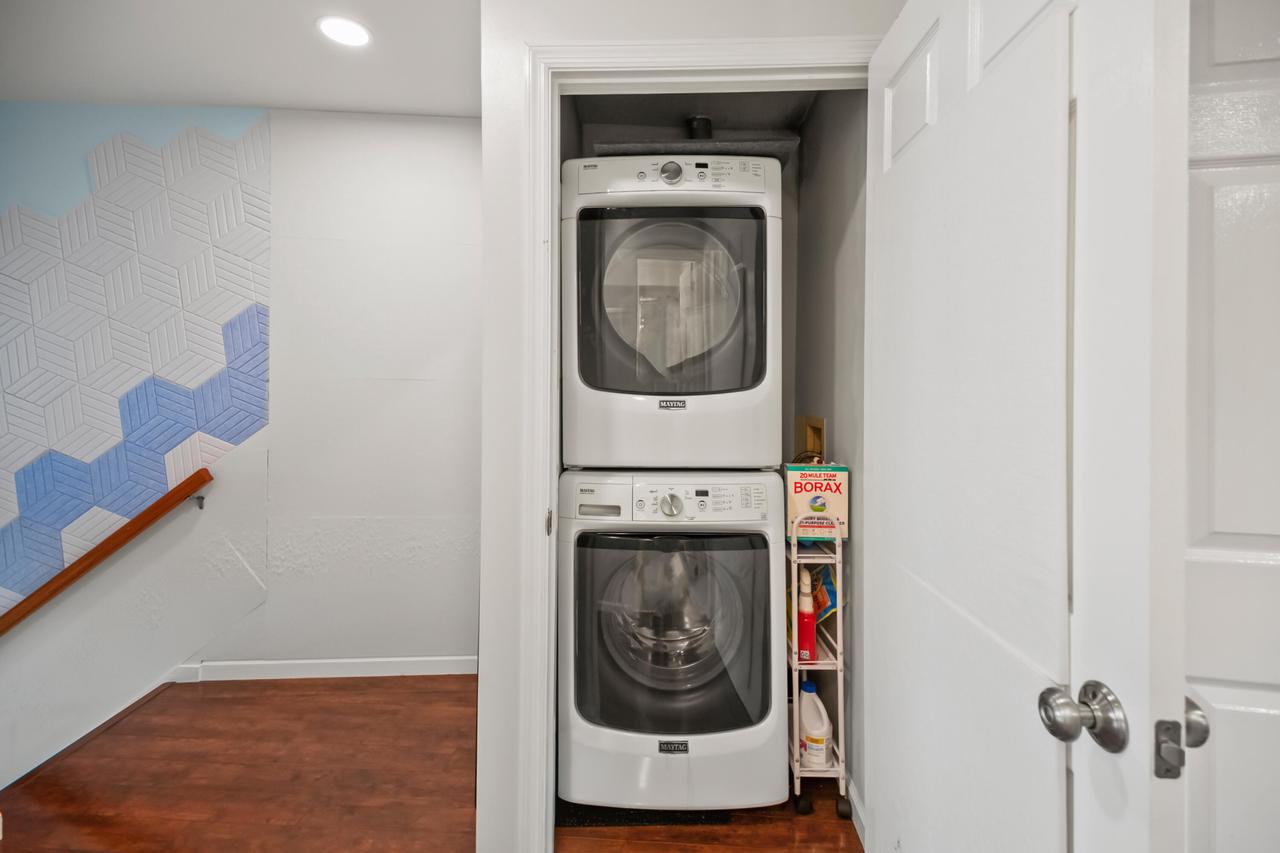 2702 South Shore DRIVE B