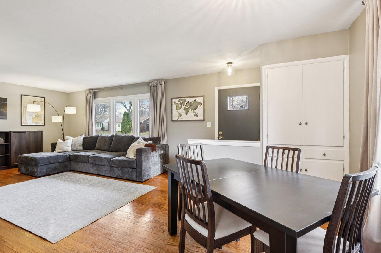 5405 North Lydell AVENUE