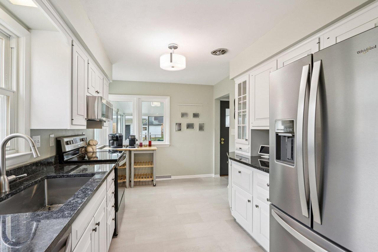 5405 North Lydell AVENUE