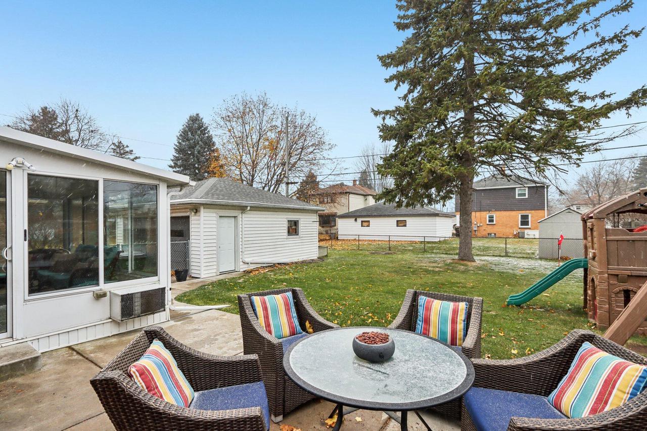 5405 North Lydell AVENUE