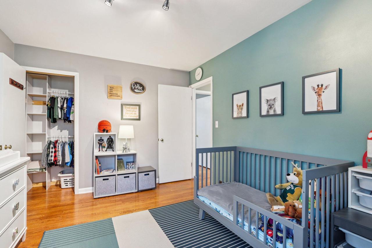 5405 North Lydell AVENUE