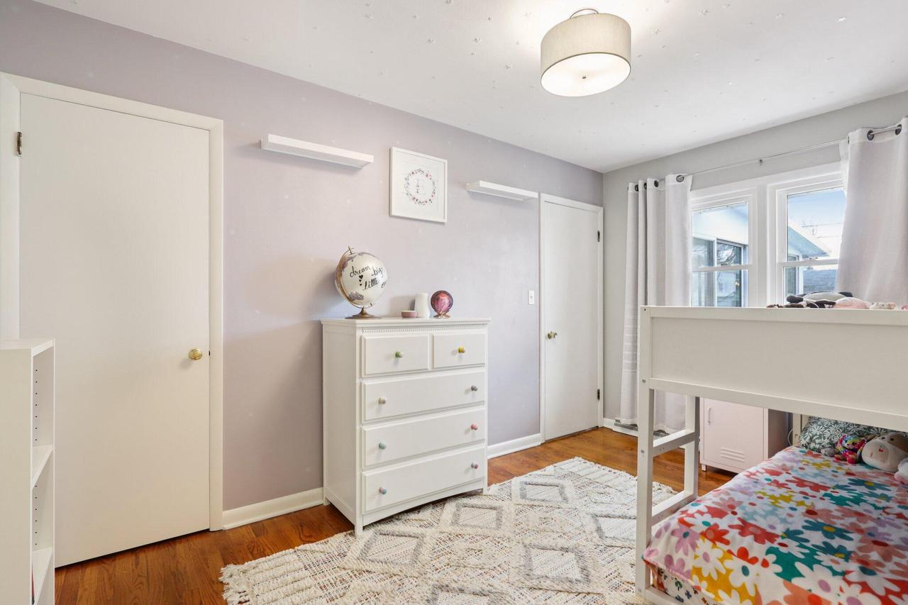 5405 North Lydell AVENUE