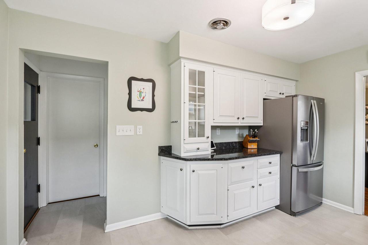 5405 North Lydell AVENUE