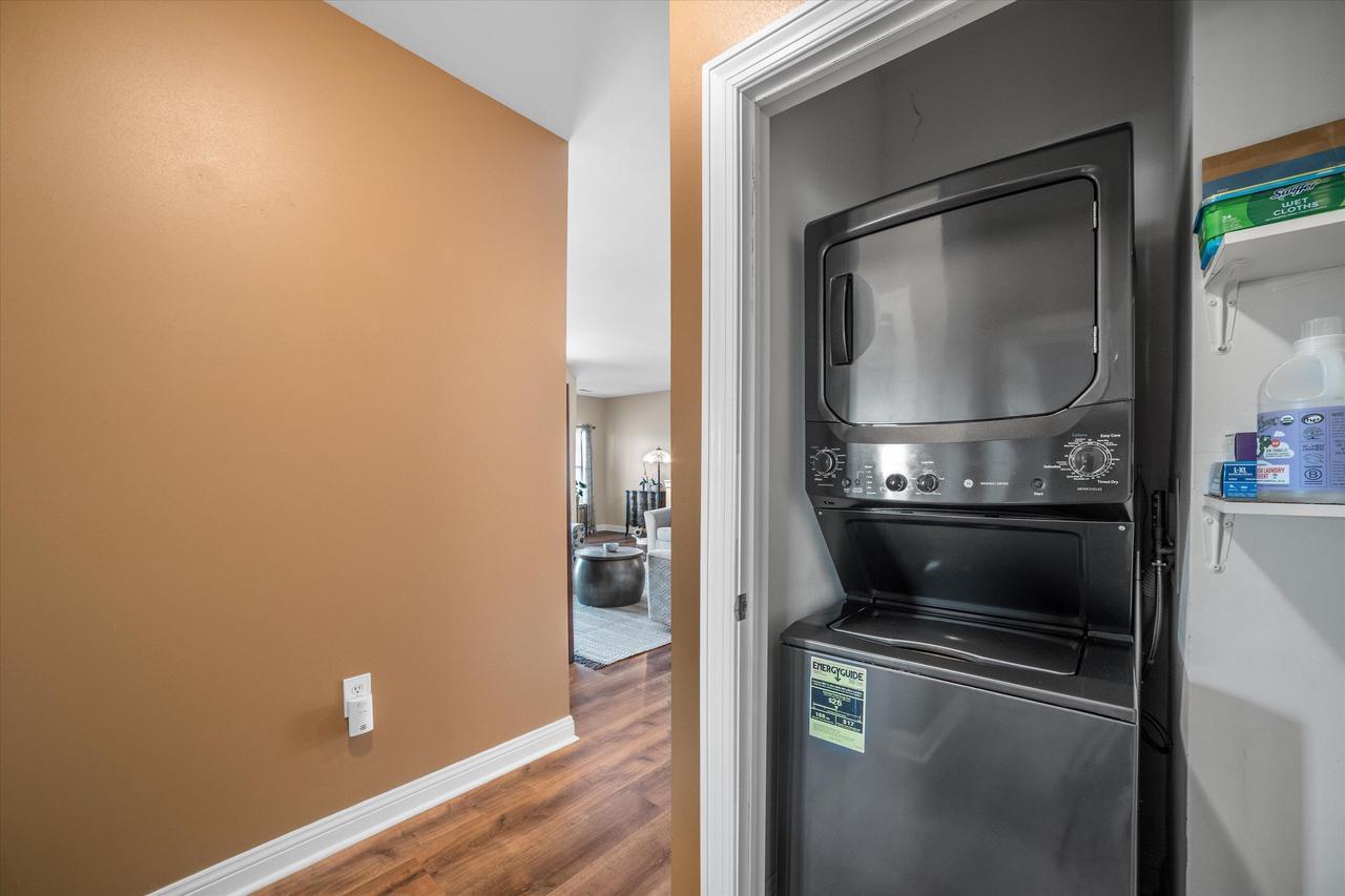 8526 South Bedford WAY