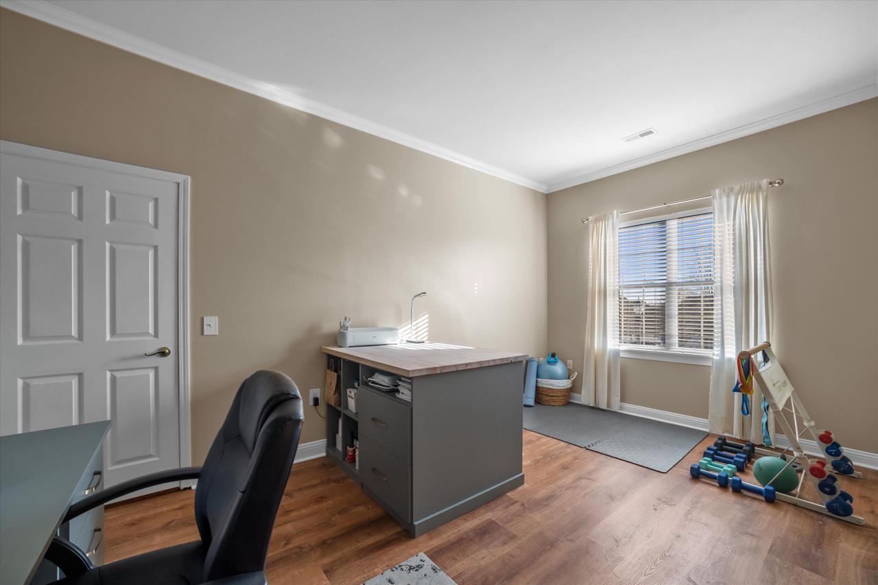 8526 South Bedford WAY