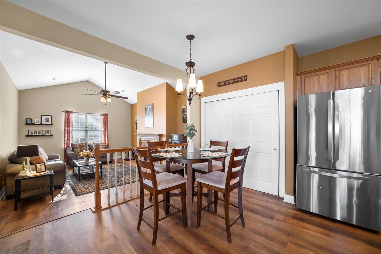 8526 South Bedford WAY