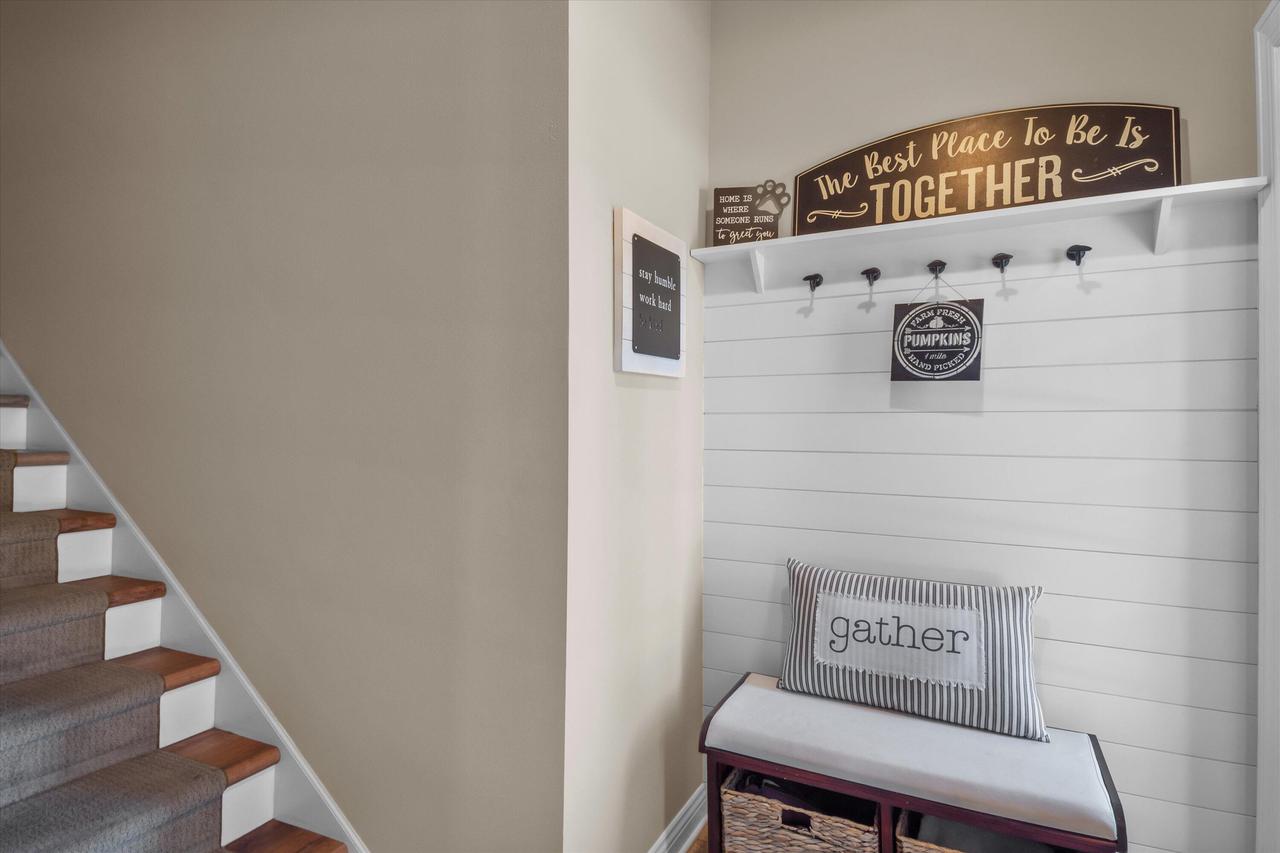 8526 South Bedford WAY