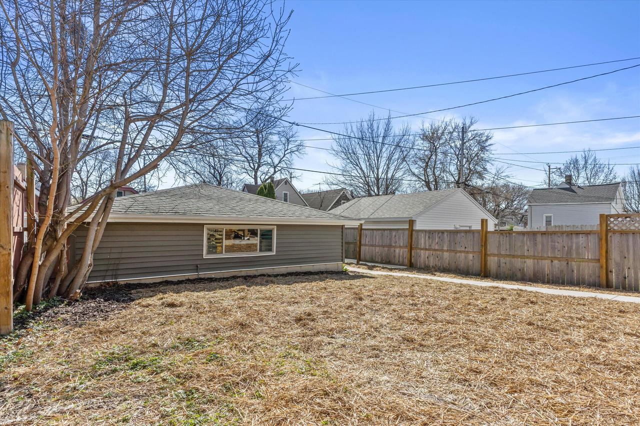 2742 South Greeley STREET