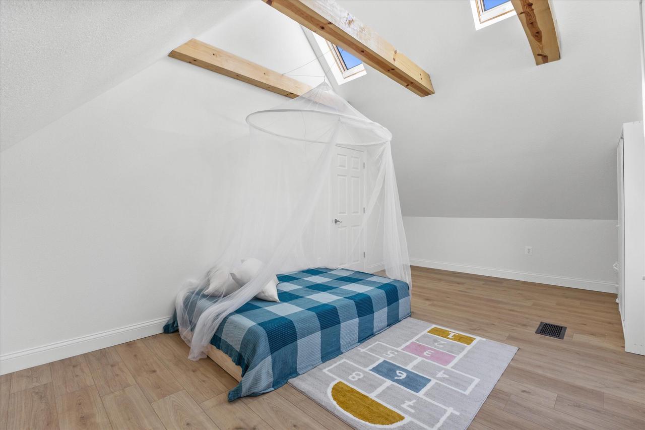 2742 South Greeley STREET