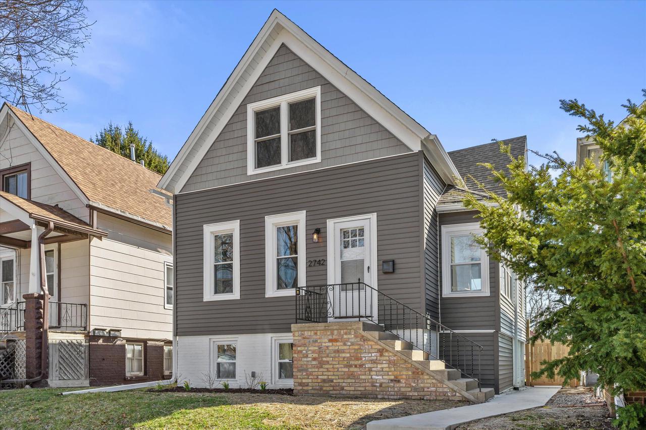 2742 South Greeley STREET